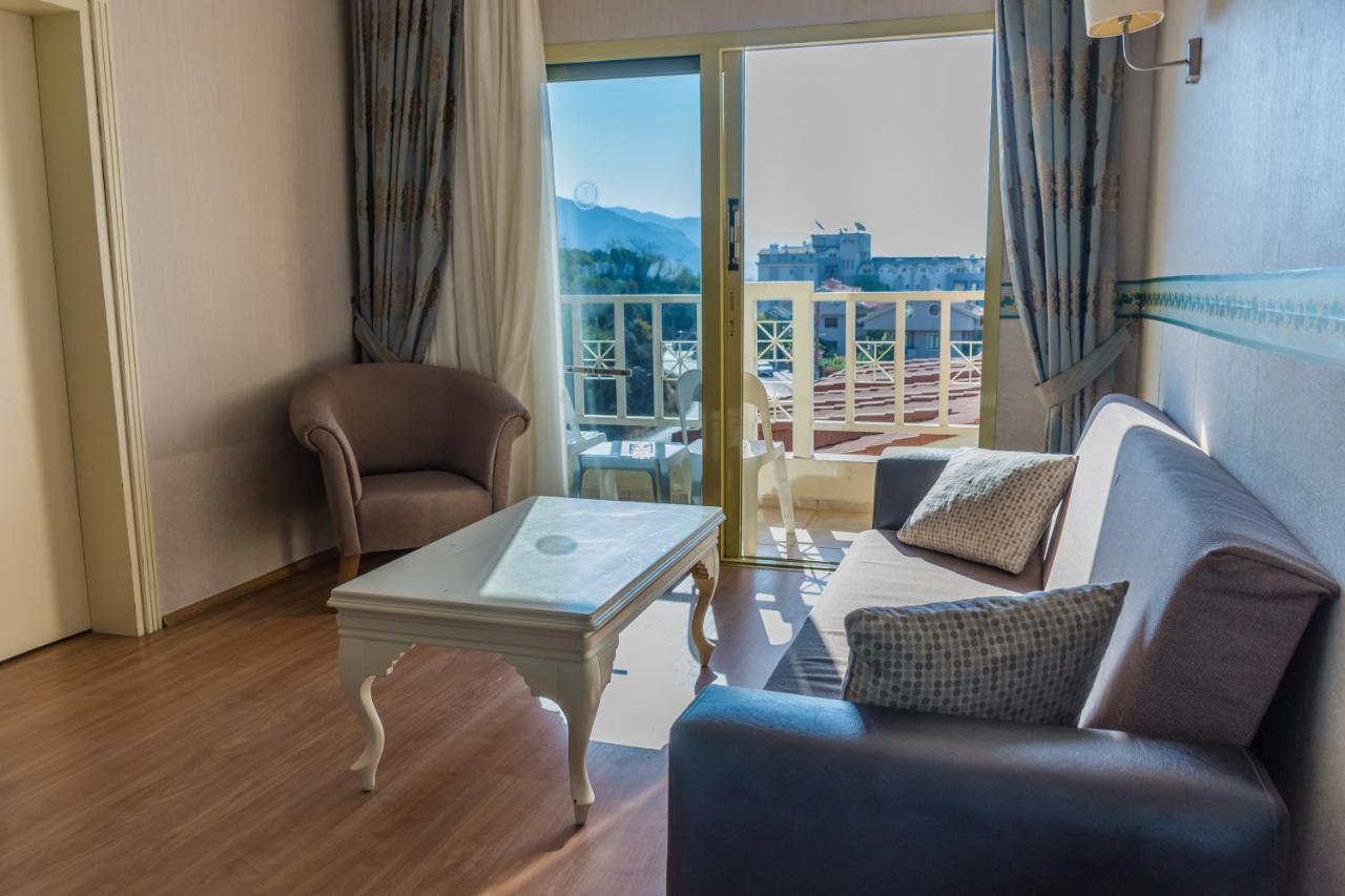 Grand Hotel Faros Marmaris Exterior photo